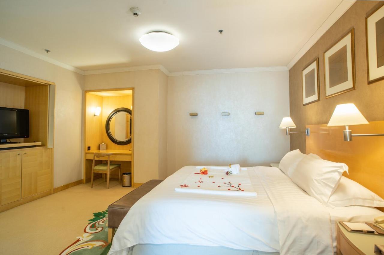 Shantou Junhua Haiyi Hotel Екстериор снимка