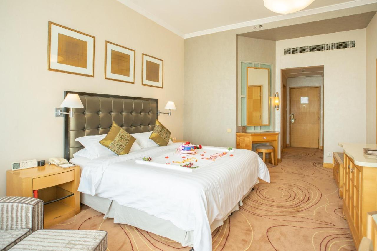 Shantou Junhua Haiyi Hotel Екстериор снимка